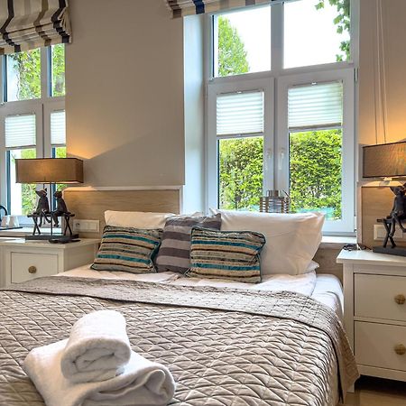 Willa Blekit Hotel By Dorota Szelagowska เมียลโน ภายนอก รูปภาพ