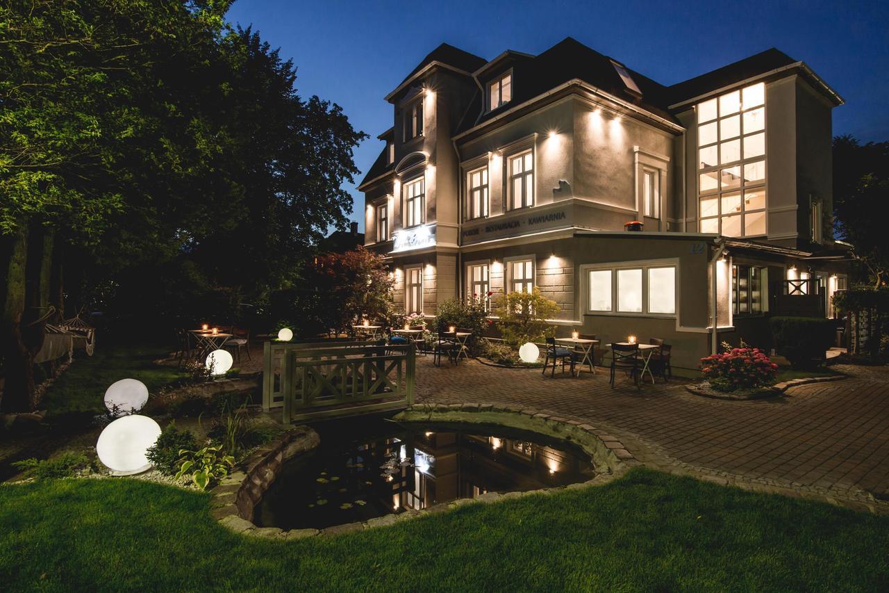 Willa Blekit Hotel By Dorota Szelagowska เมียลโน ภายนอก รูปภาพ