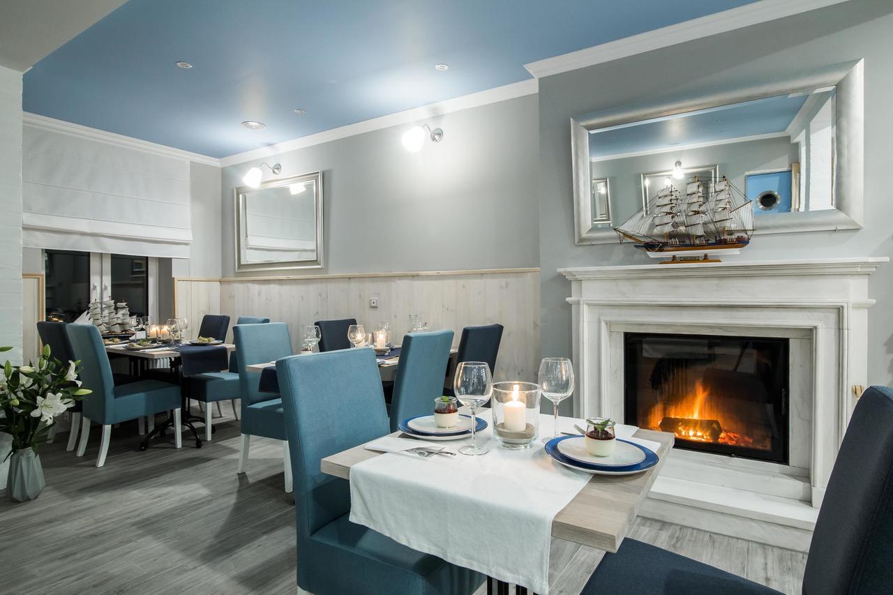 Willa Blekit Hotel By Dorota Szelagowska เมียลโน ภายนอก รูปภาพ
